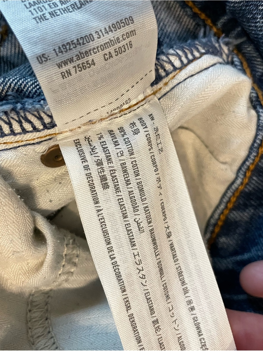 Abercrombie & Fitch Mid Rise Jean Shorts, Size 8 - Picture 7 of 7